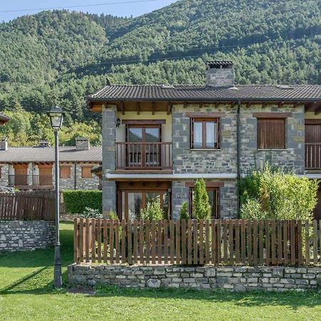 Casa Collarada Confort 比利亚努亚 外观 照片
