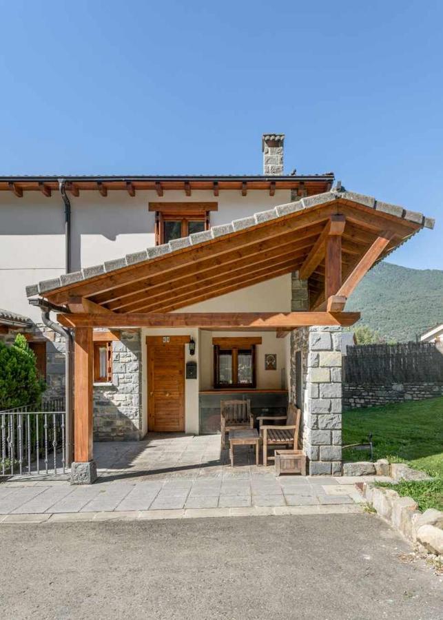 Casa Collarada Confort 比利亚努亚 外观 照片